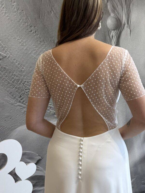 Angelina – Image 2
