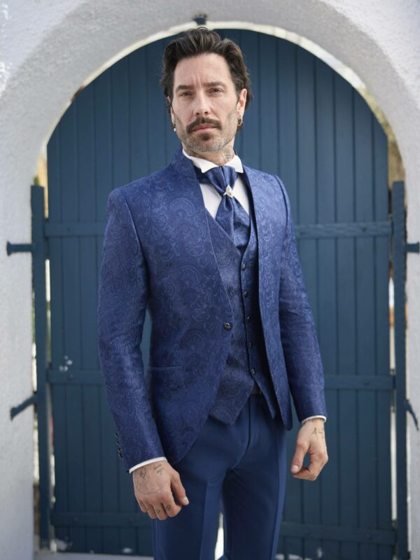 Costume de mariage jacquard bleu marine 3 pièces Empire du marié Barcelone — Wind's Mariages Amiens