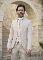 Costume de mariage col mao beige 3 pièces Empire du marié Bonifacio — Wind's Mariages Rivery